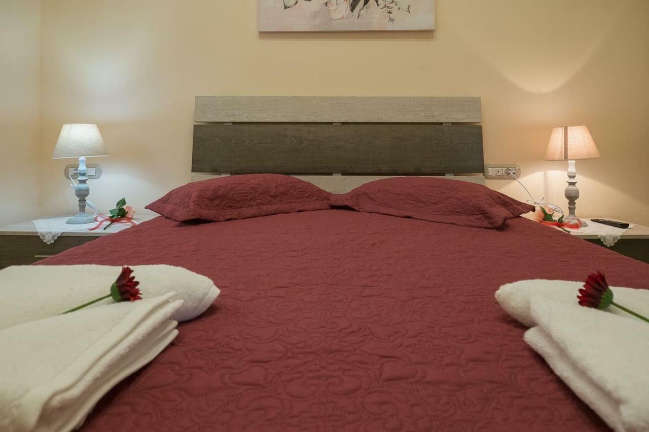 Spacious Home With Parking La Canea Esterno foto