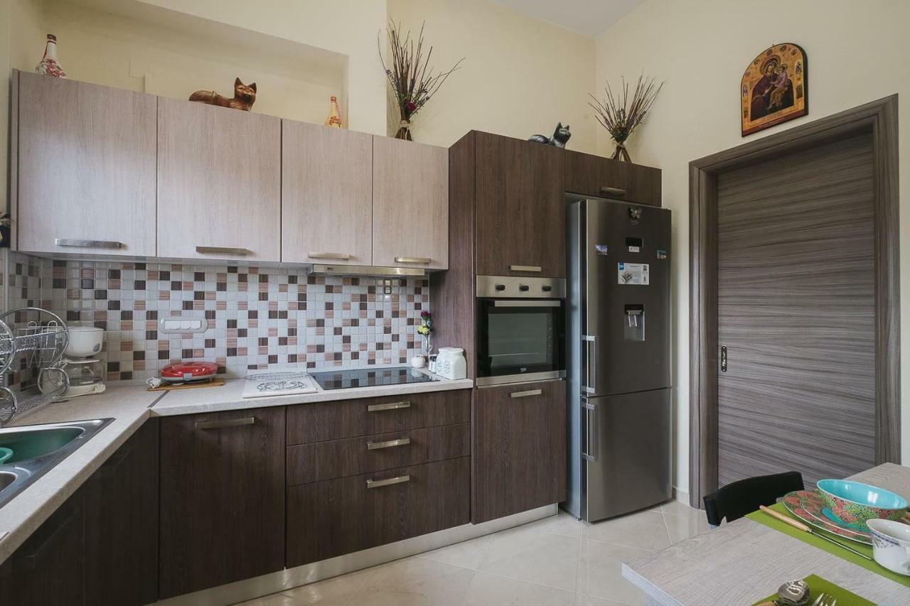 Spacious Home With Parking La Canea Esterno foto