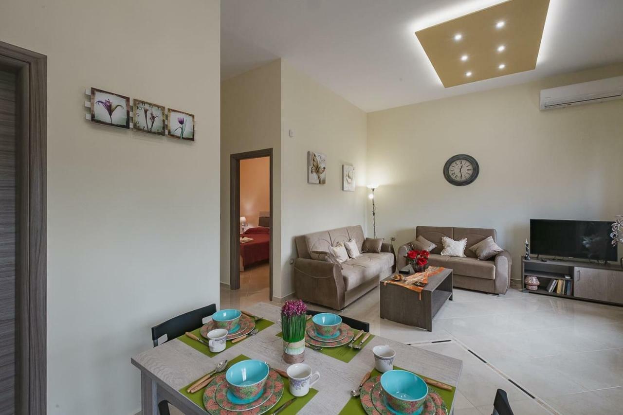 Spacious Home With Parking La Canea Esterno foto